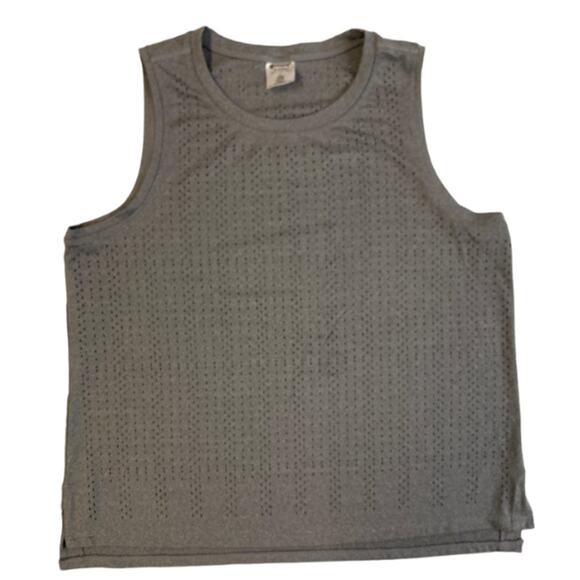 NWT Member's Mark Women's Everyday Perforated Tank Medium - Picture 1 of 1